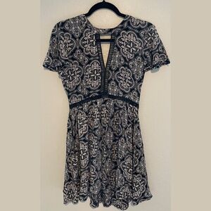 Volcom Black an White Floral Mini Dress S